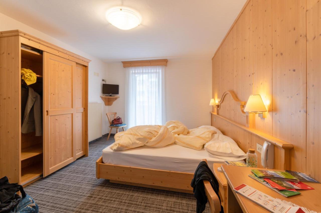 Albergo Canazei Exteriör bild